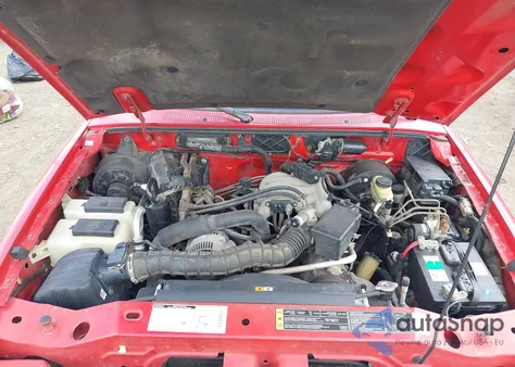 2001 Mazda B3000 Se из США, поврежденный, VIN 4F4ZR17U31TM00105